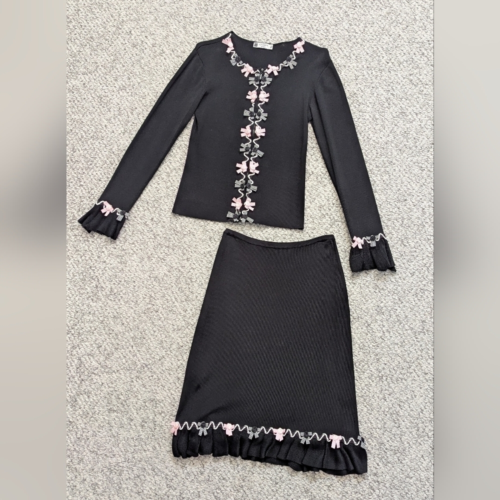 Women's (Size Small) 2-Piece Skirt Set with Bows, Rosettes and Ruffles